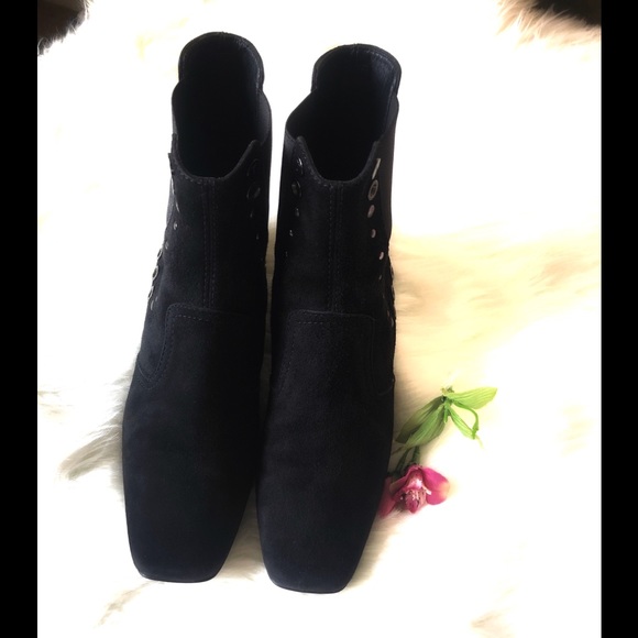 Tods Black Suede Genuine Leather Ankle Boot - Picture 3 of 8
